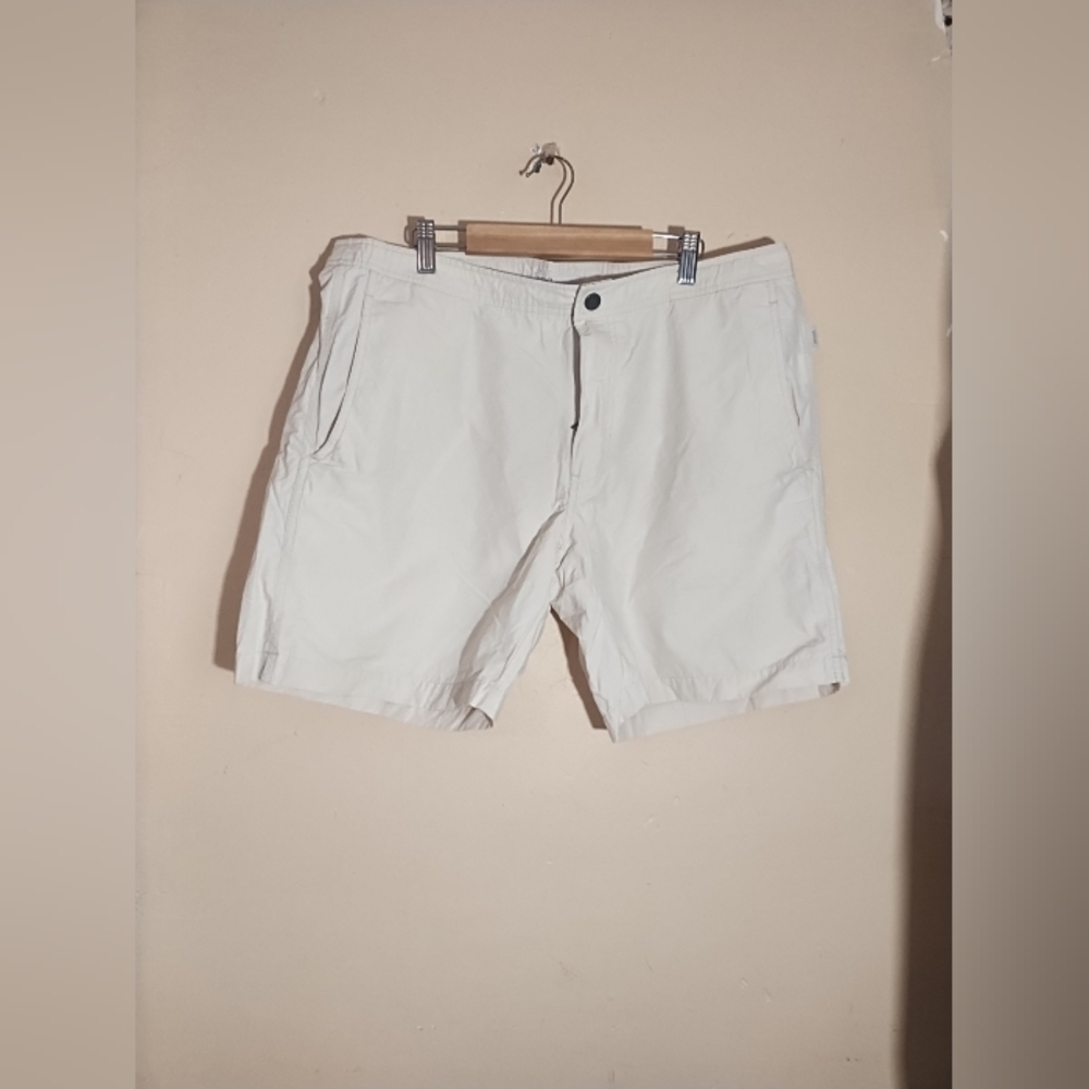Onia Shorts All Purpose Chino Men’s Large 6" Inseam Stretch Khaki Beige